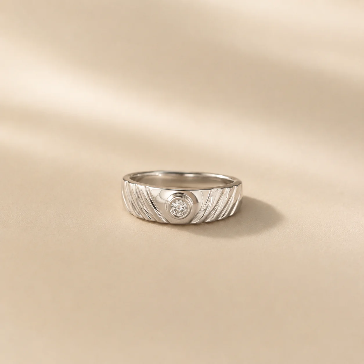 Astra Crest Ring - Image 2