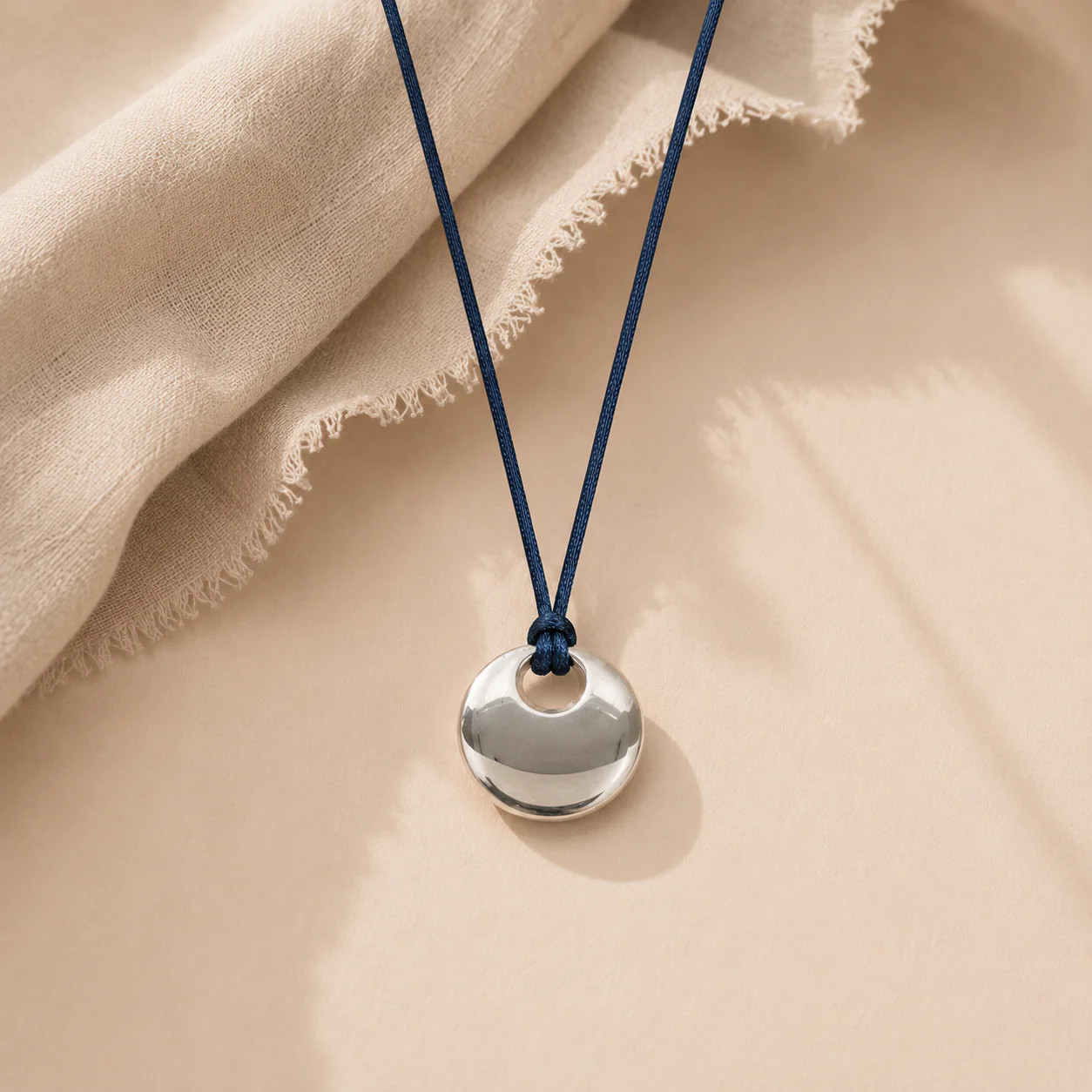 Obsidian Thread Necklace - Image 3